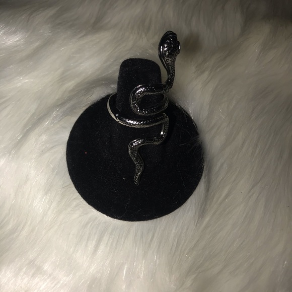 Snake ring - Picture 4 of 4